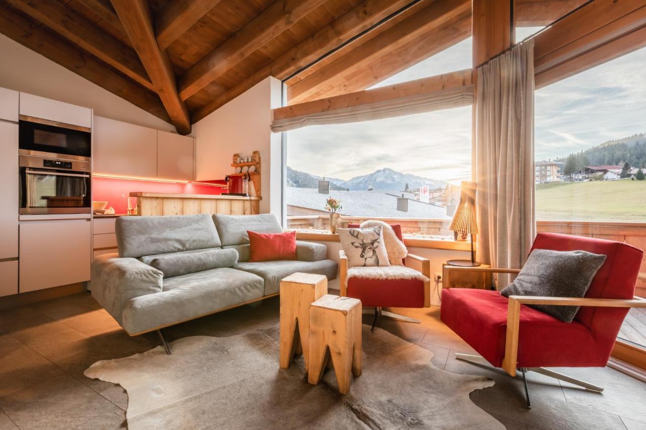 Loewen Chalets Seefeld in Tirol Exterior photo