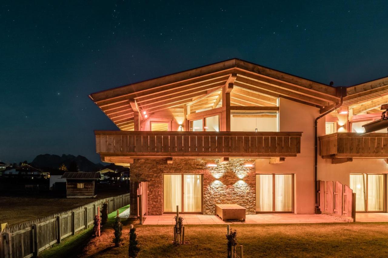 Loewen Chalets Seefeld in Tirol Exterior photo