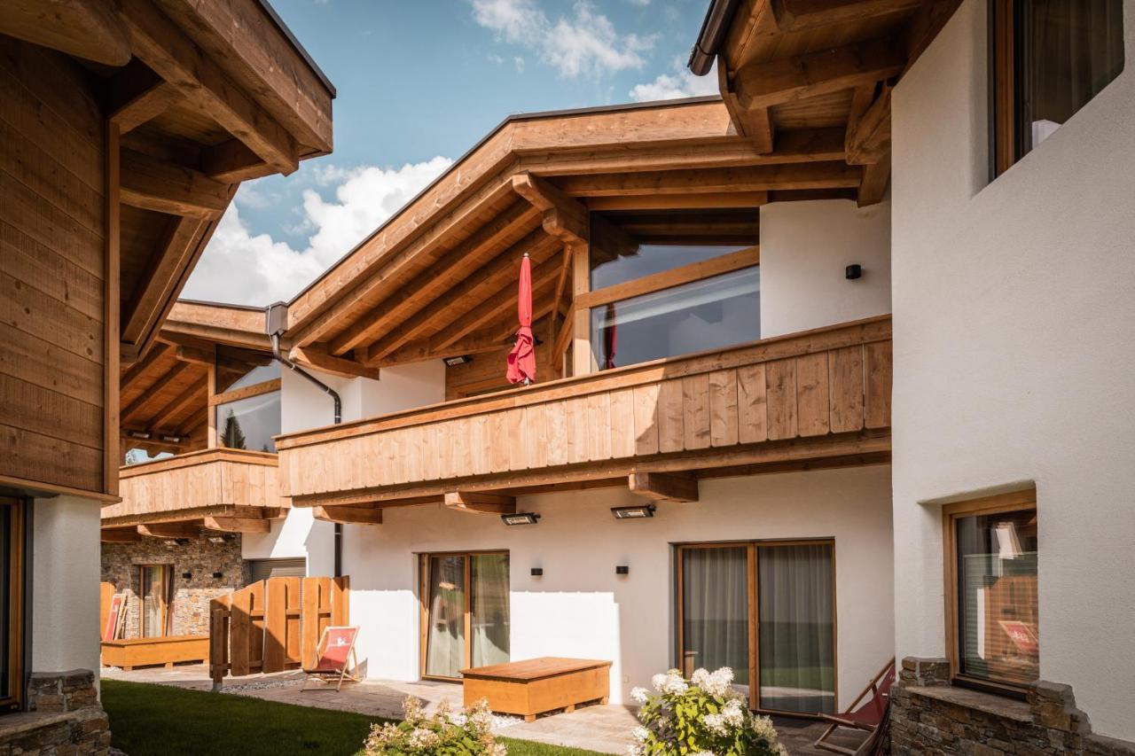 Loewen Chalets Seefeld in Tirol Exterior photo