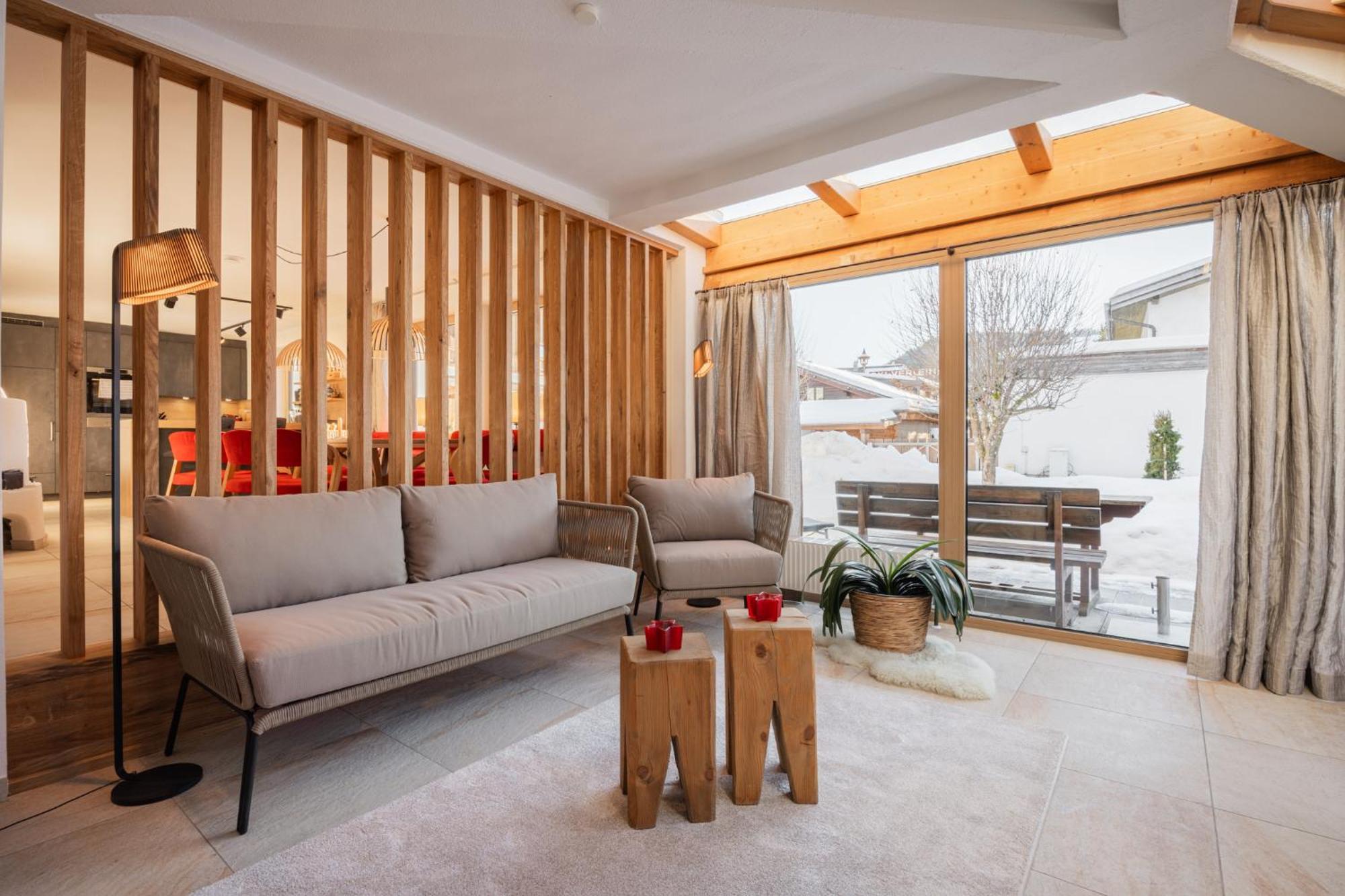 Loewen Chalets Seefeld in Tirol Exterior photo